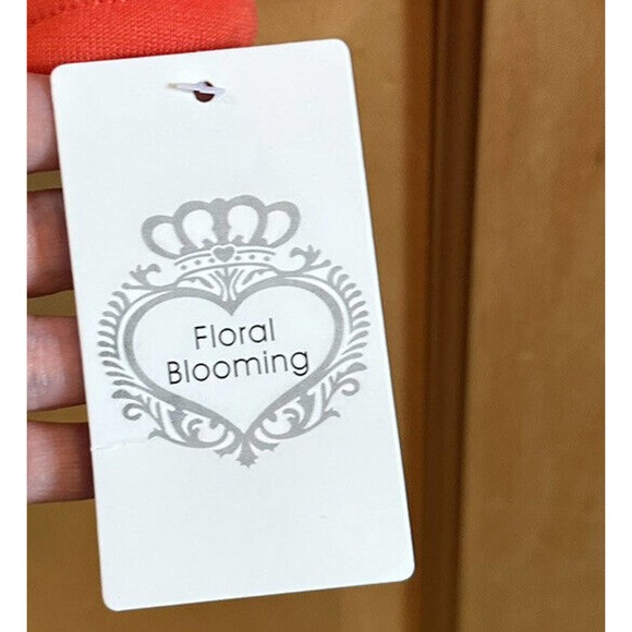 NWT, Floral Blooming Women’s Sz Medium Red Button Front Jacket w/Pockets - Picture 14 of 16